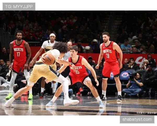 格兰杰三分命中率提升显著，拉开球队外线进攻空间