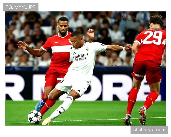 皇马进攻火力提升，但体系混乱问题逐步反映在防守稳定性上